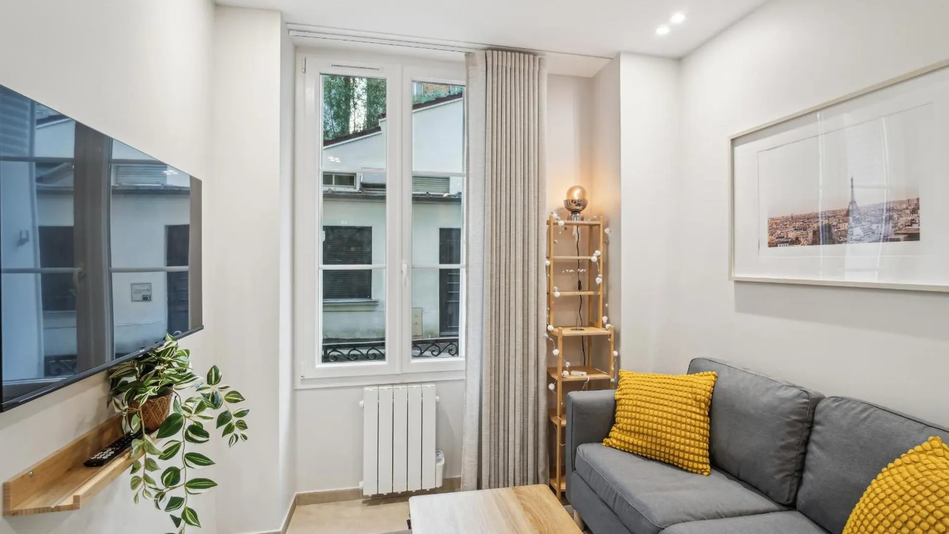 Appartement Elegant 1Bdr-2P - Paris Expo 0*,  France